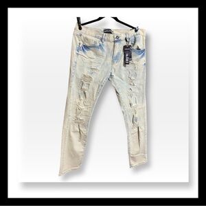 NWT Men’s Blue Cult Distressed Light Blue Jeans